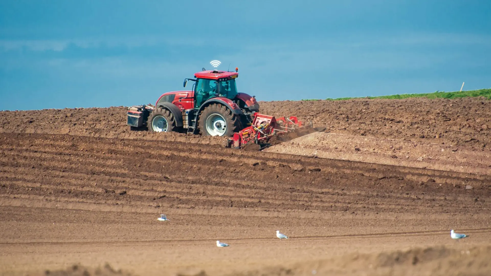 Controle as válvulas hidráulicas originais diretamente com precisão de 2,5 cm e mantenha o volante parado durante a navegação, permitindo ajustar sem esforço com estabilidade confiável em qualquer tipo de terreno e layout de campo.